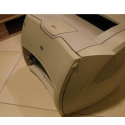 Drukarka HP LaserJet serii 1200 używana monochromatyczna czarnobiała