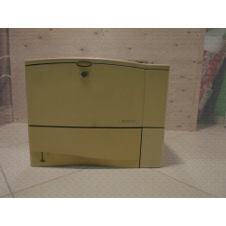 HP 4100n drukarka laserowa używana brak osłony na klawiature