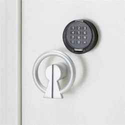 Sejf na laptopy 600x480x1600 mm, zamek elektroniczny, listwa zasilająca, półki. Nr art. 13467